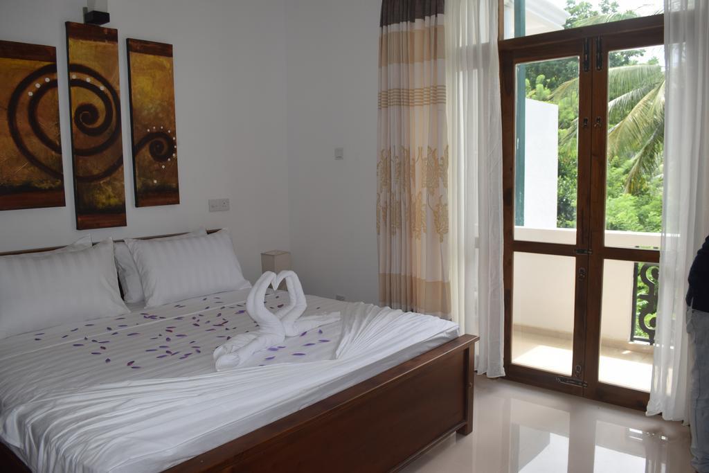Vista Liyya Residence Kandy Bagian luar foto