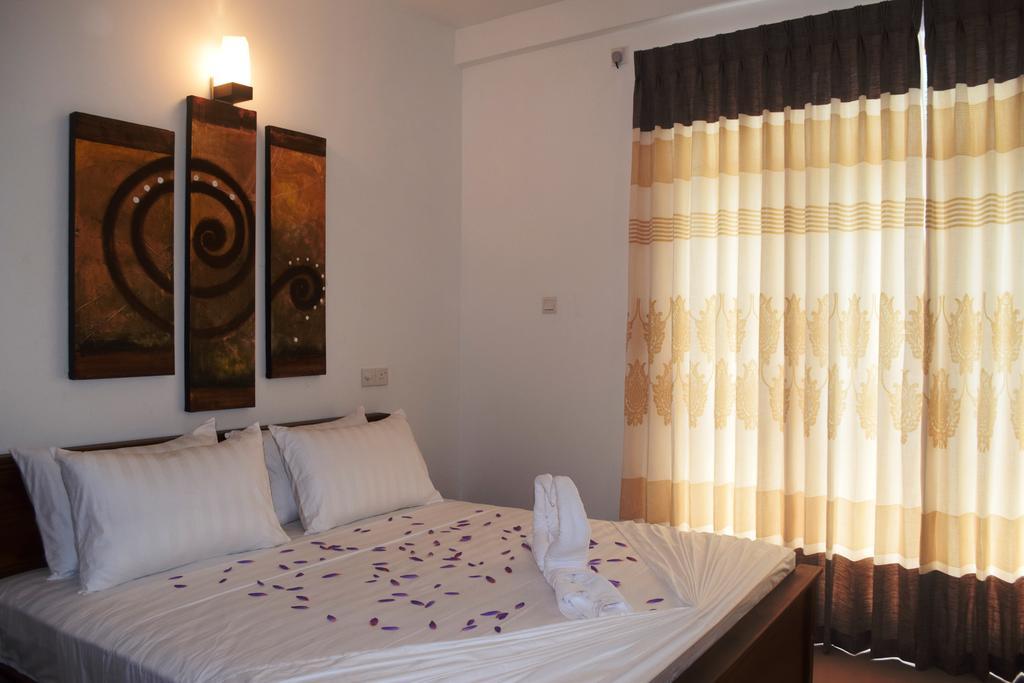 Vista Liyya Residence Kandy Bagian luar foto