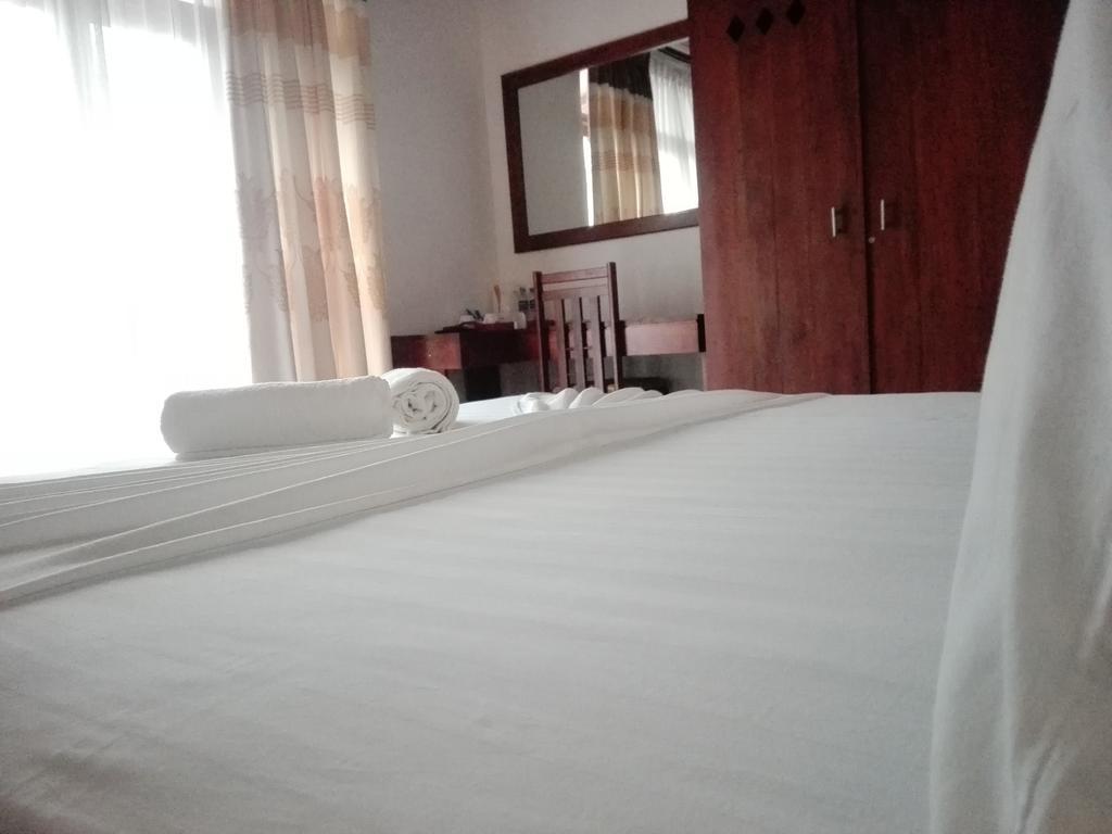 Vista Liyya Residence Kandy Bagian luar foto