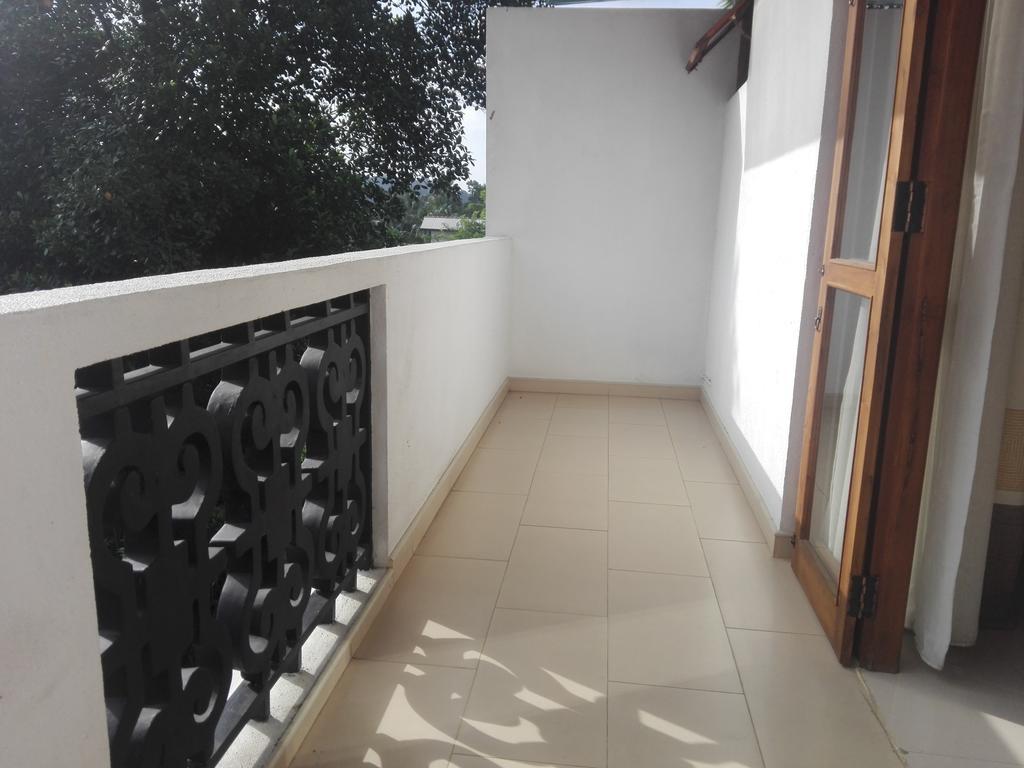Vista Liyya Residence Kandy Bagian luar foto