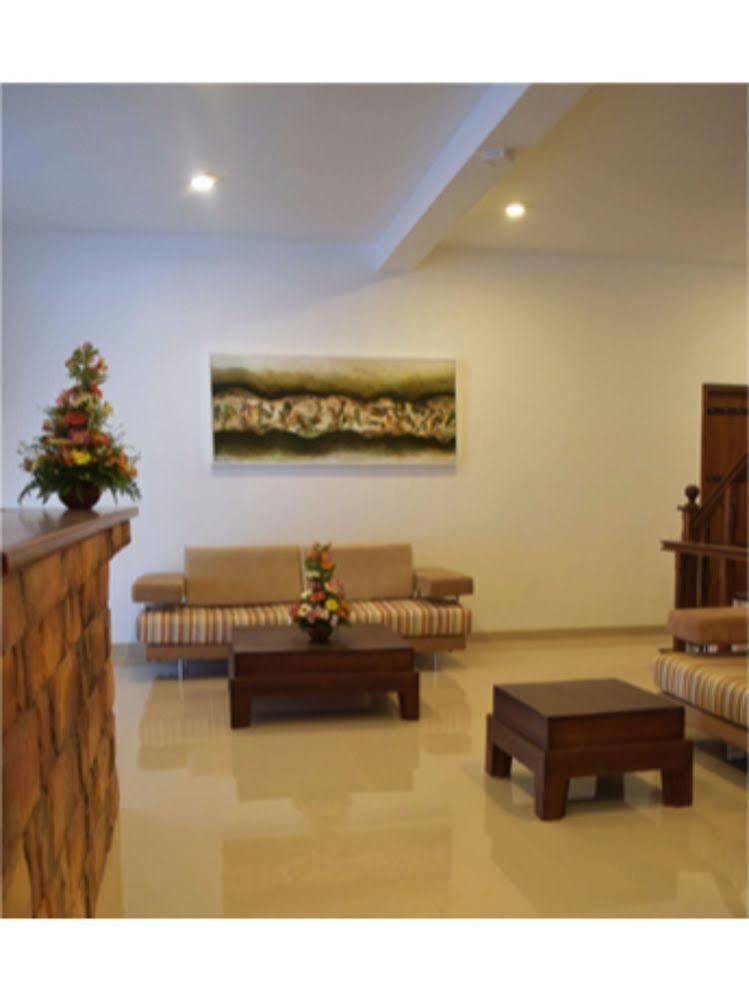 Vista Liyya Residence Kandy Bagian luar foto